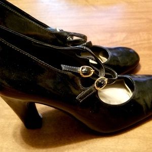 Worthington high heels